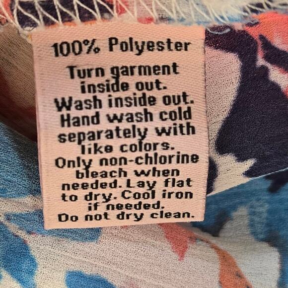 Juicy Couture multicolor floral ruffle blouse size medium - Picture 6 of 7